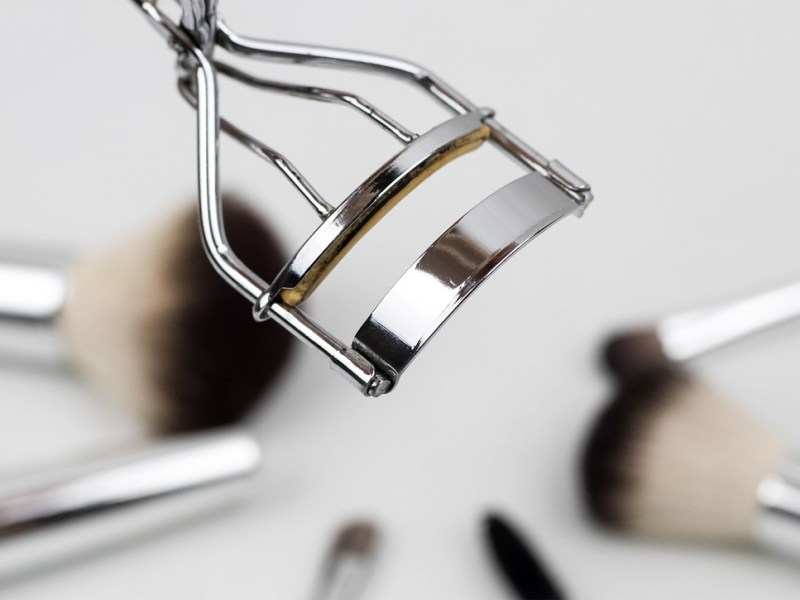 THE EYELASH CURLER: MY ULTIMATE&nbsp;WEAPON